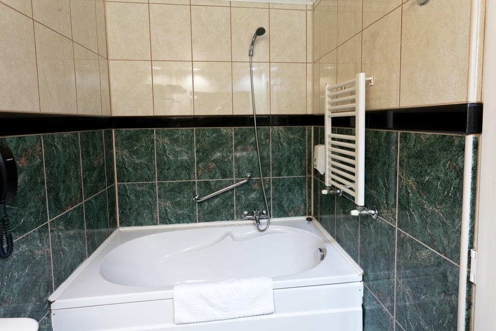 בוקרשט Hotel Dacia Rrt חדר תמונה