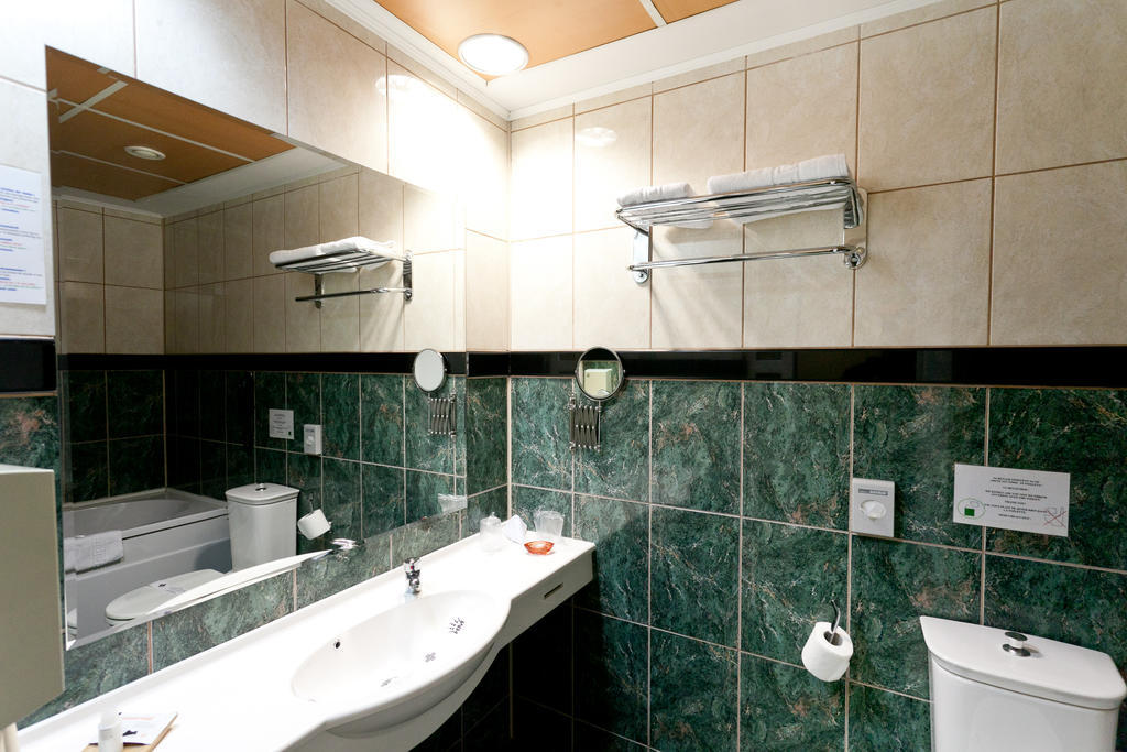 בוקרשט Hotel Dacia Rrt חדר תמונה