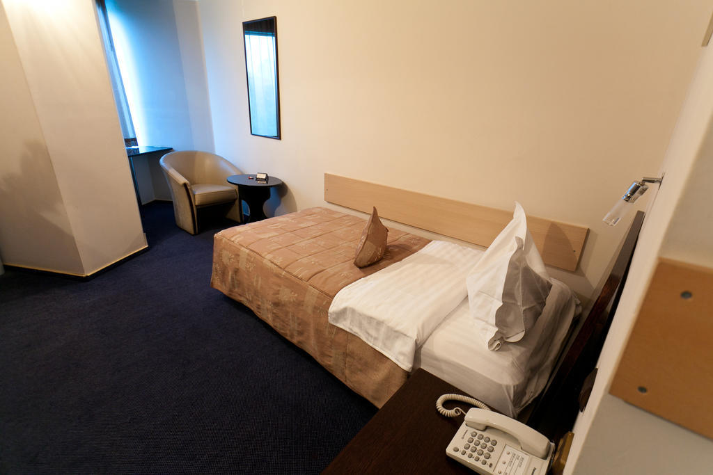 בוקרשט Hotel Dacia Rrt חדר תמונה